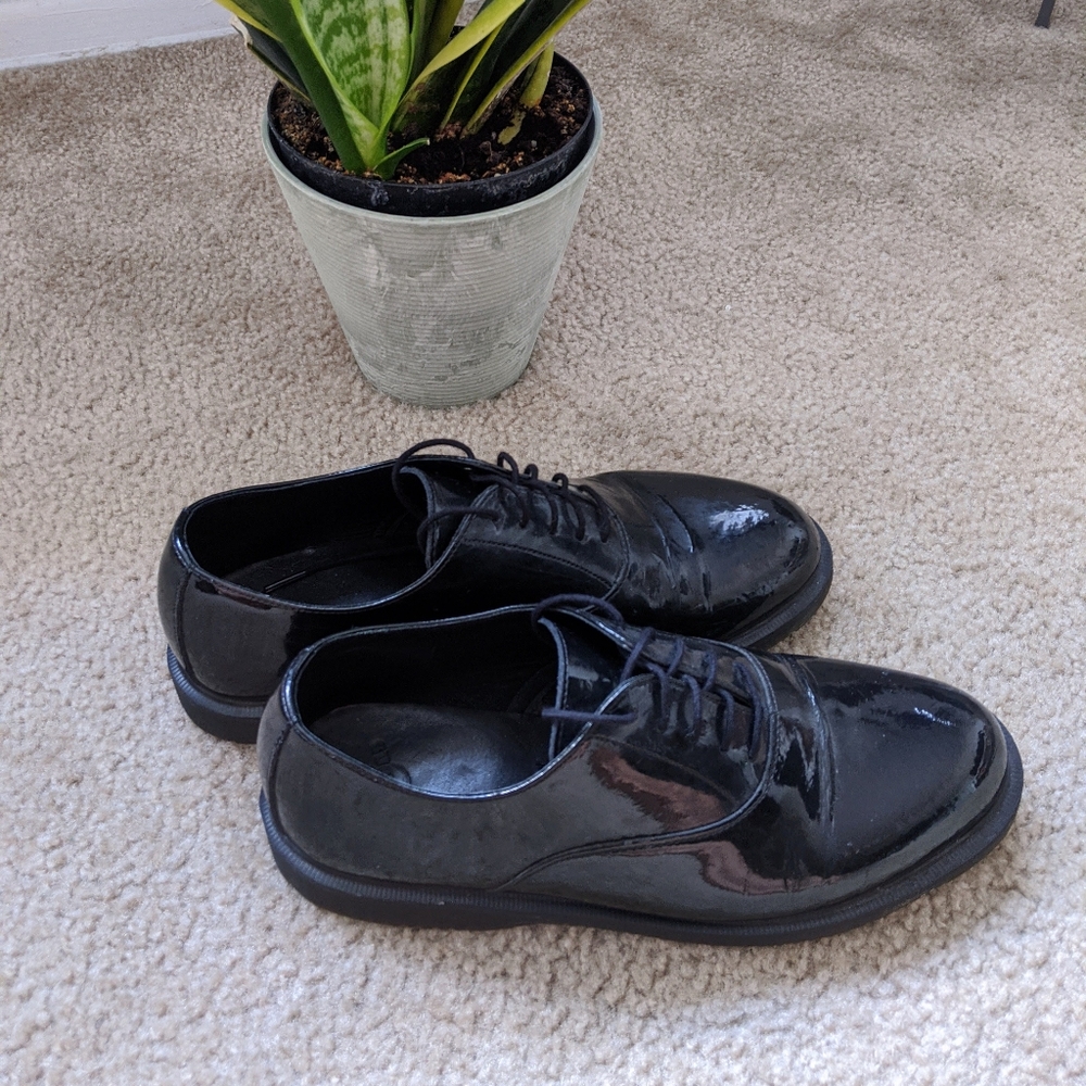 Dr.Martens "Bennett" Brogue